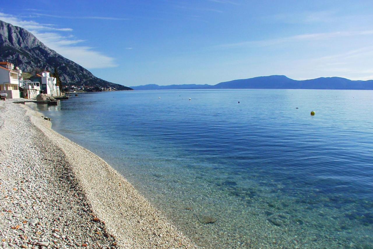 Apartments By The Sea Brist, Makarska - 11078 Exterior photo