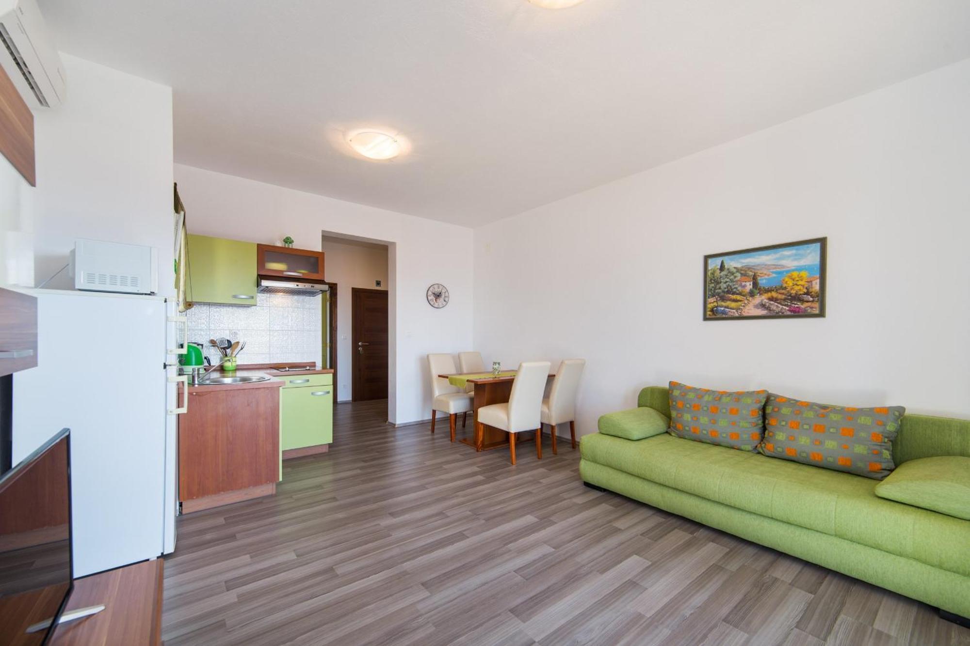 Apartments By The Sea Brist, Makarska - 11078 Room photo